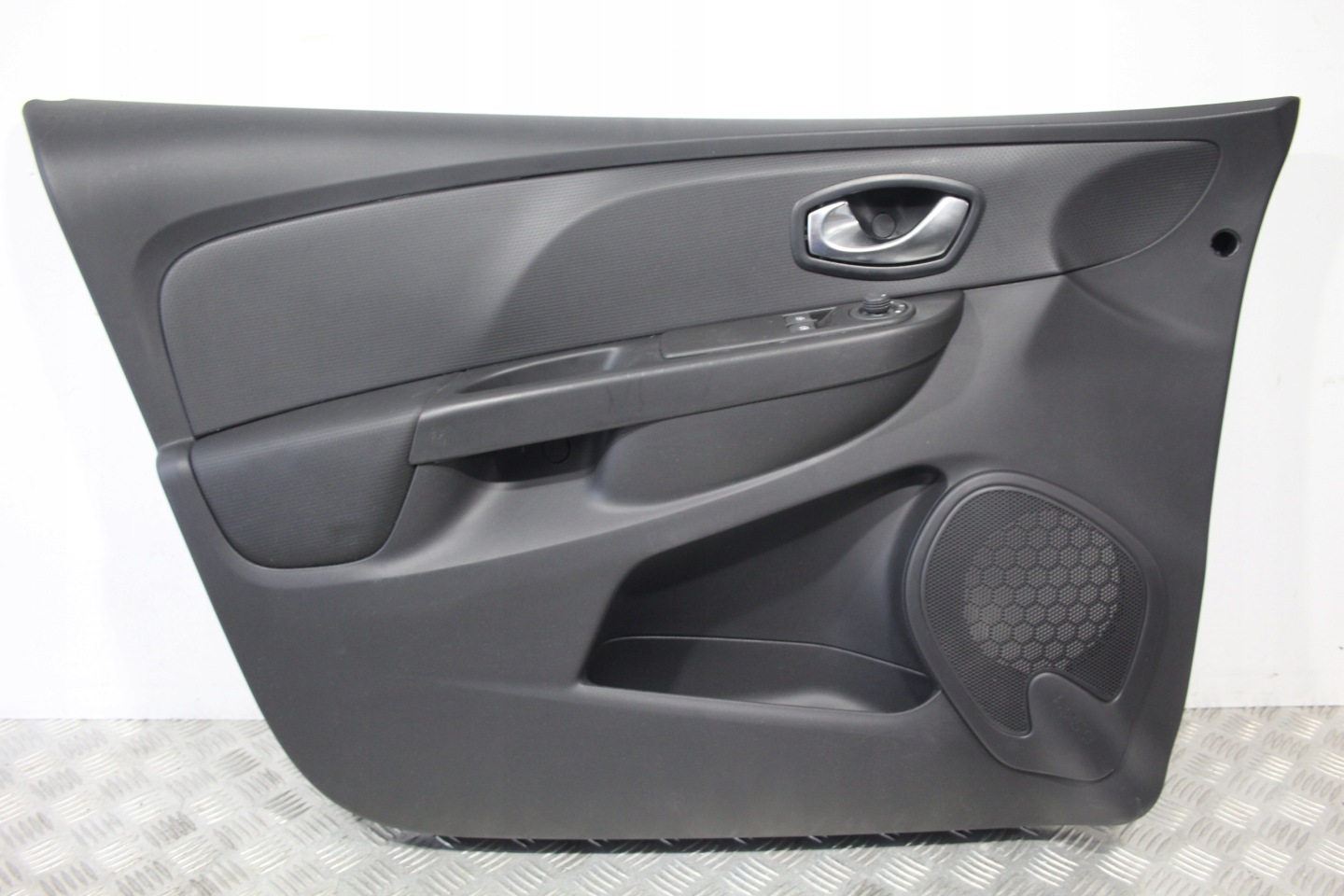 side door left front RENAULT CLIO IV