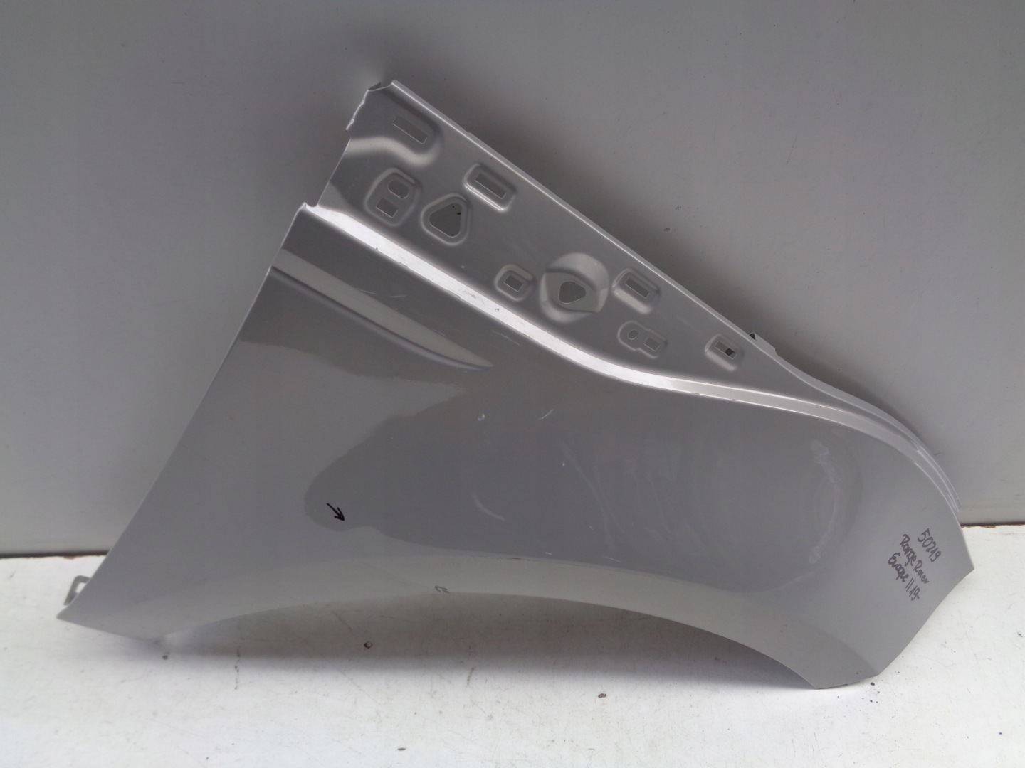 fender right front RANGE ROVER EVOQUE II 19- NR 50219