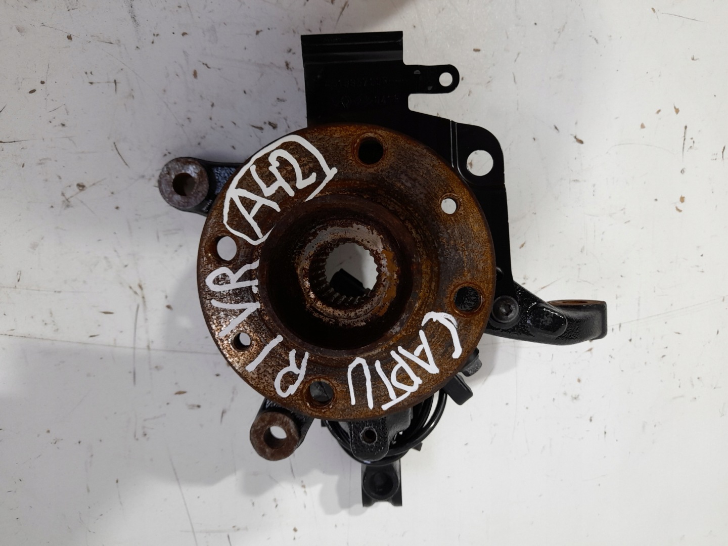 RENAULT CAPTUR and swing front right S346 (A42)