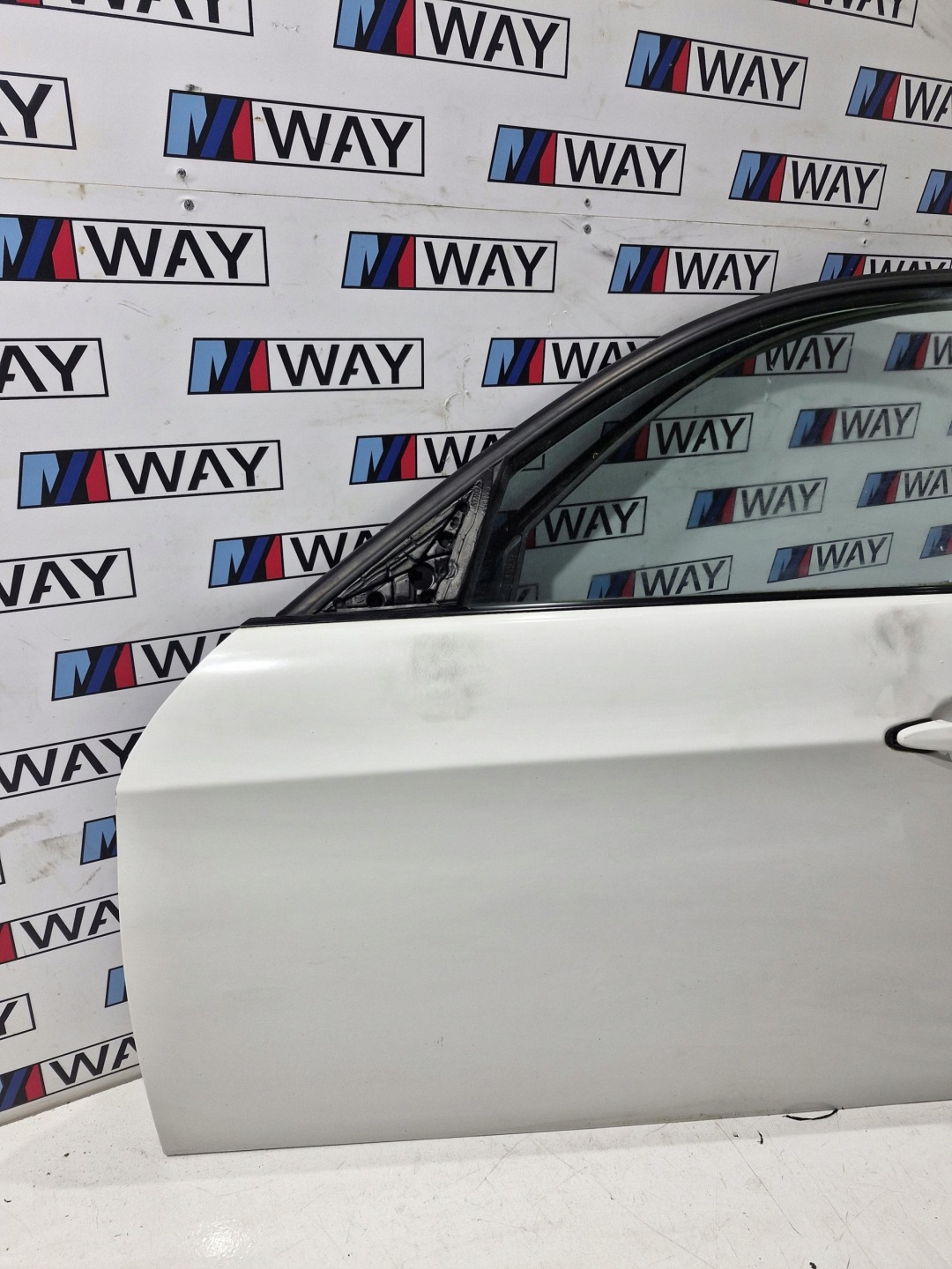 BMW E90 E91 door left left front A300 ALPINWEISS original