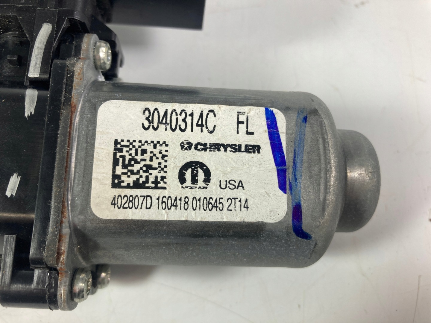 Chrysler Pacifica 2017-25 mini motor door przednich left front