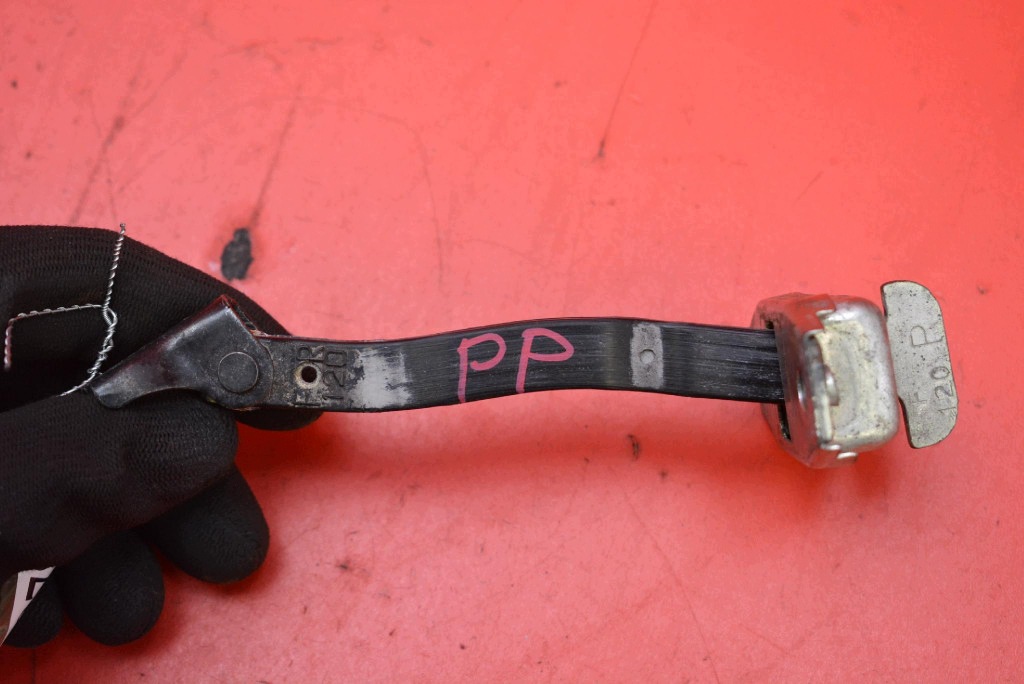 limiter door left front TOYOTA RAV4 3 III 2-LIFT 10-13