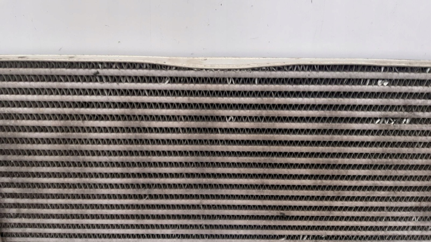 Intercooler Kühler luft Opel Astra J kombi 1,4T