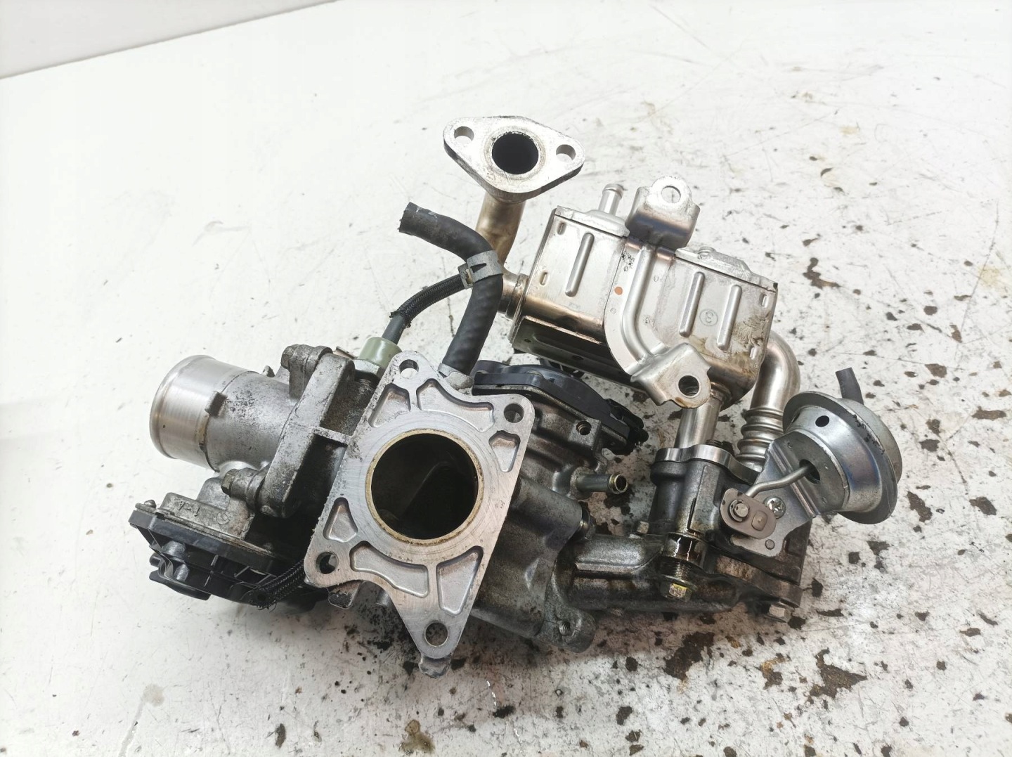 Valvola EGR 25800-33010 1.4 D4D Toyota Auris e (2006-2012)