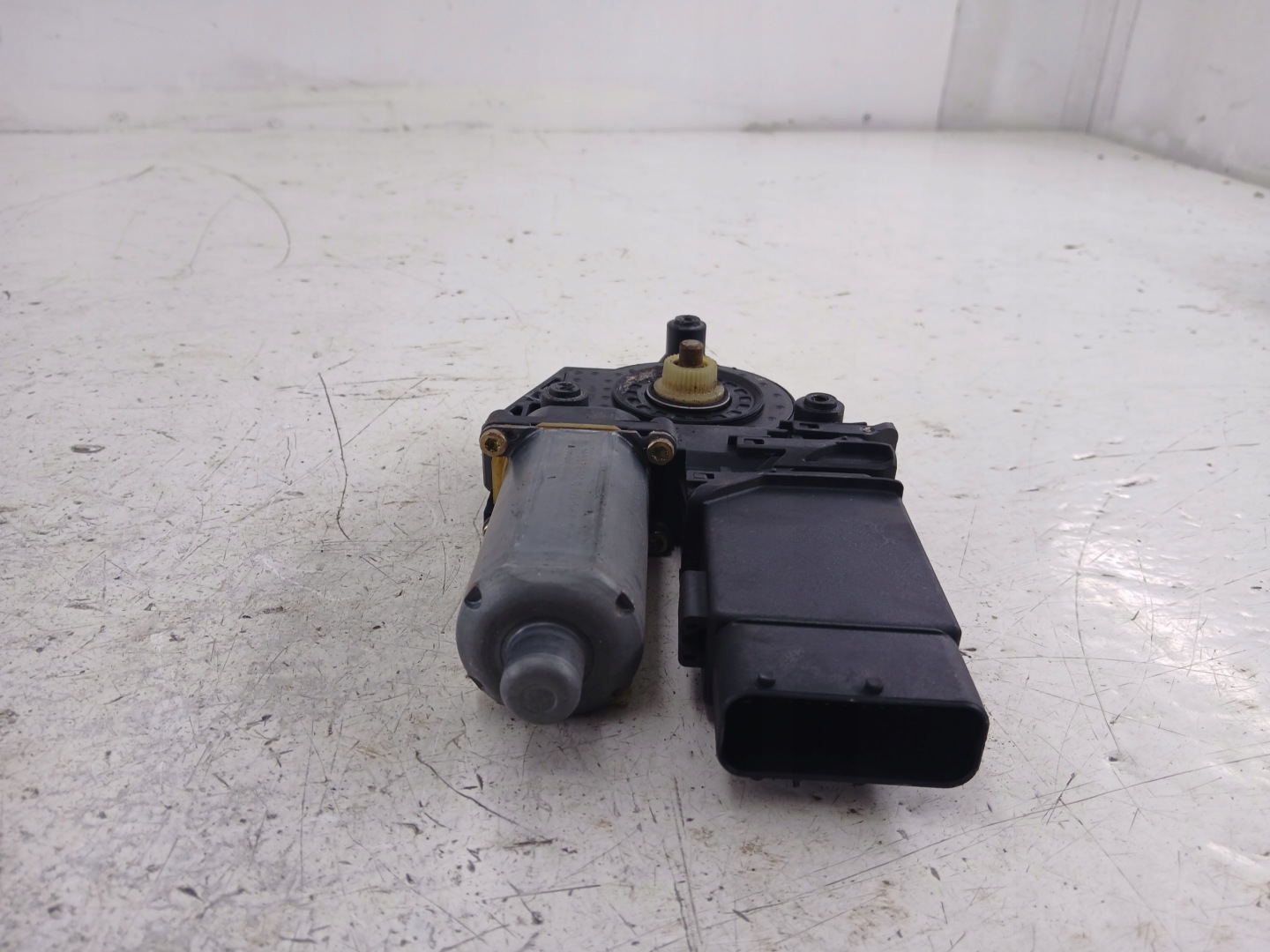 VW PASSAT B5 LIFT mini motor windows right front 3B4837752CQ