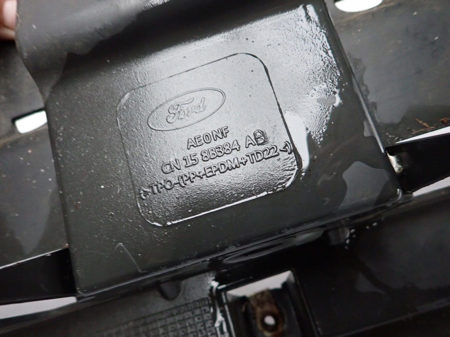 cover lower below bumper cover FORD ECOSPORT CN158B384AB