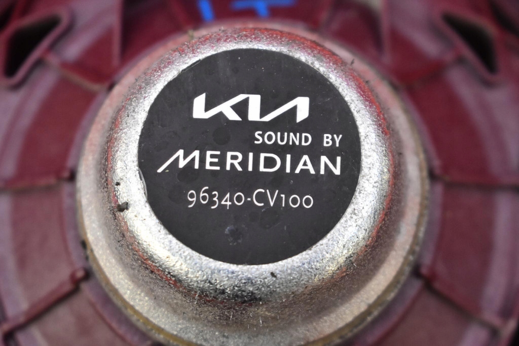 speaker left rear part 96340-CV100 KIA EV6 GT-LINE 21