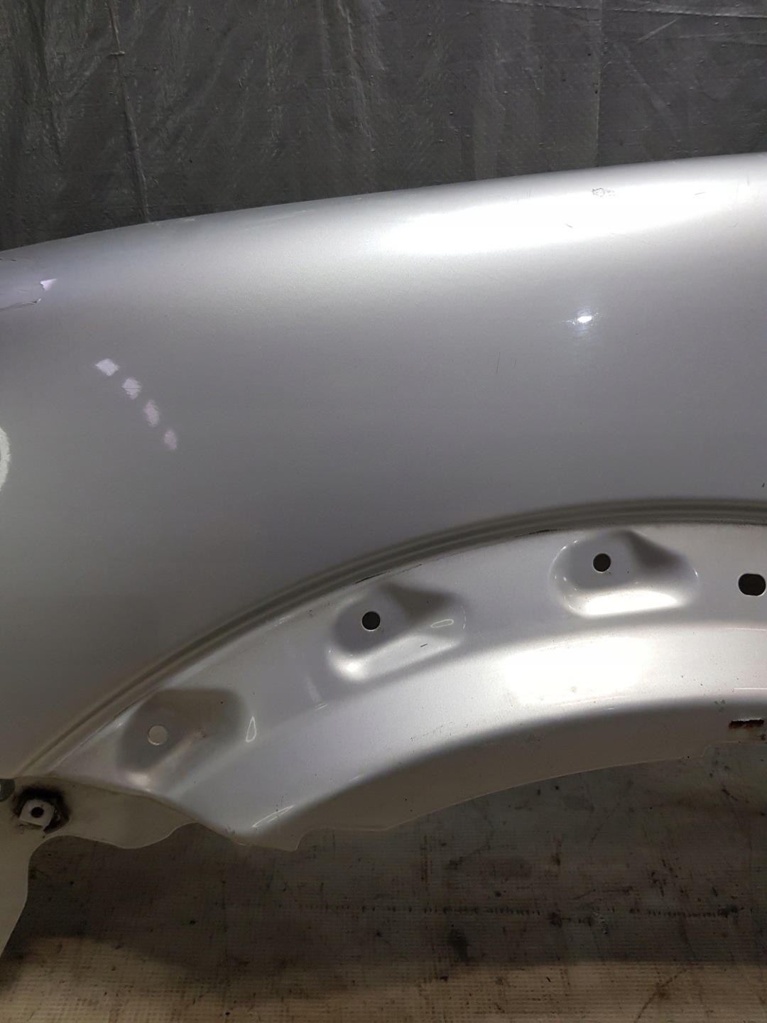 fender FORD TOURNEO MK1 left front SREBRNY