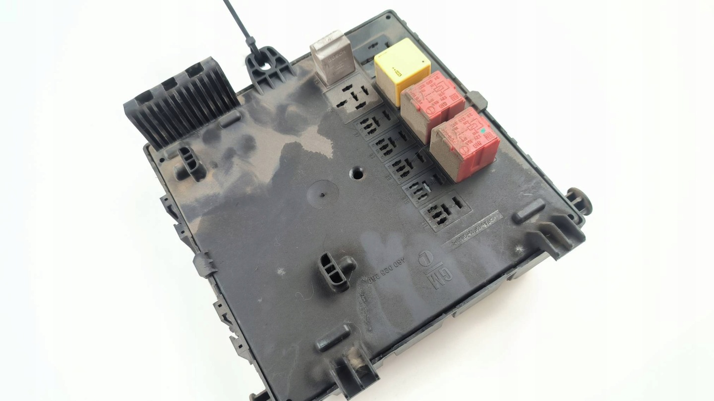 Module fusibles 460023260 OPEL VECTRA C