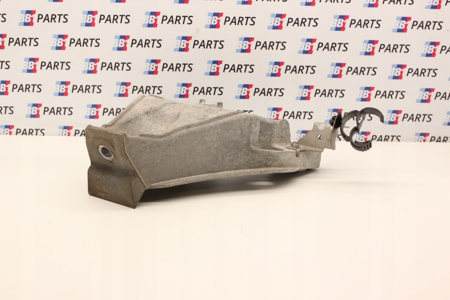 BMW F30 F80 holder engine mount left M236I 6789093