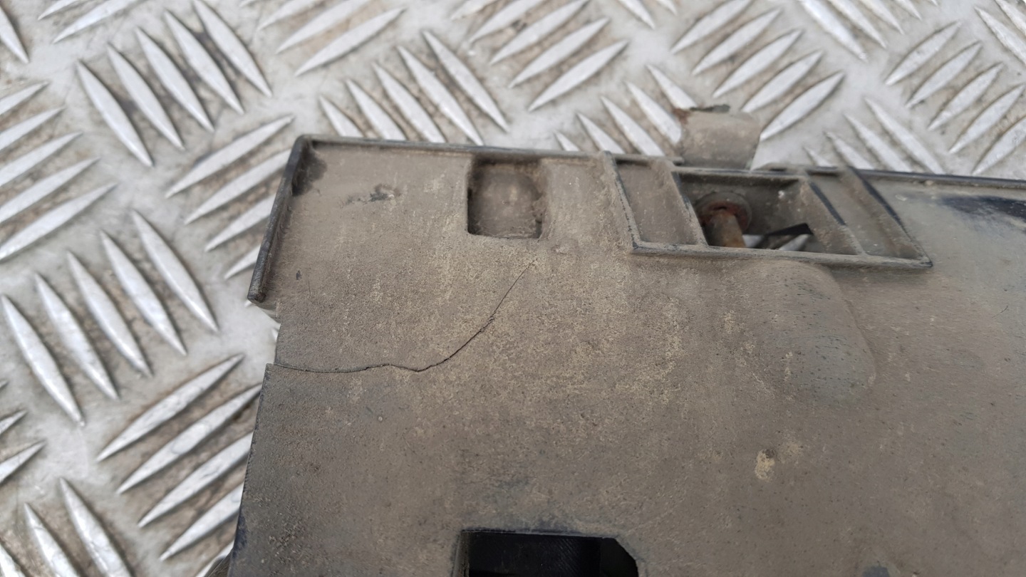 LANCIA THESIS KLAMPA left front XENON control unit