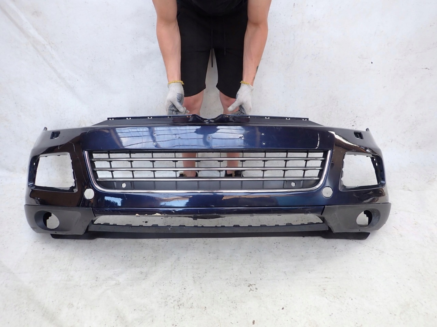 VW TOUAREG II 2 10-14 bumper front front PDC SPR