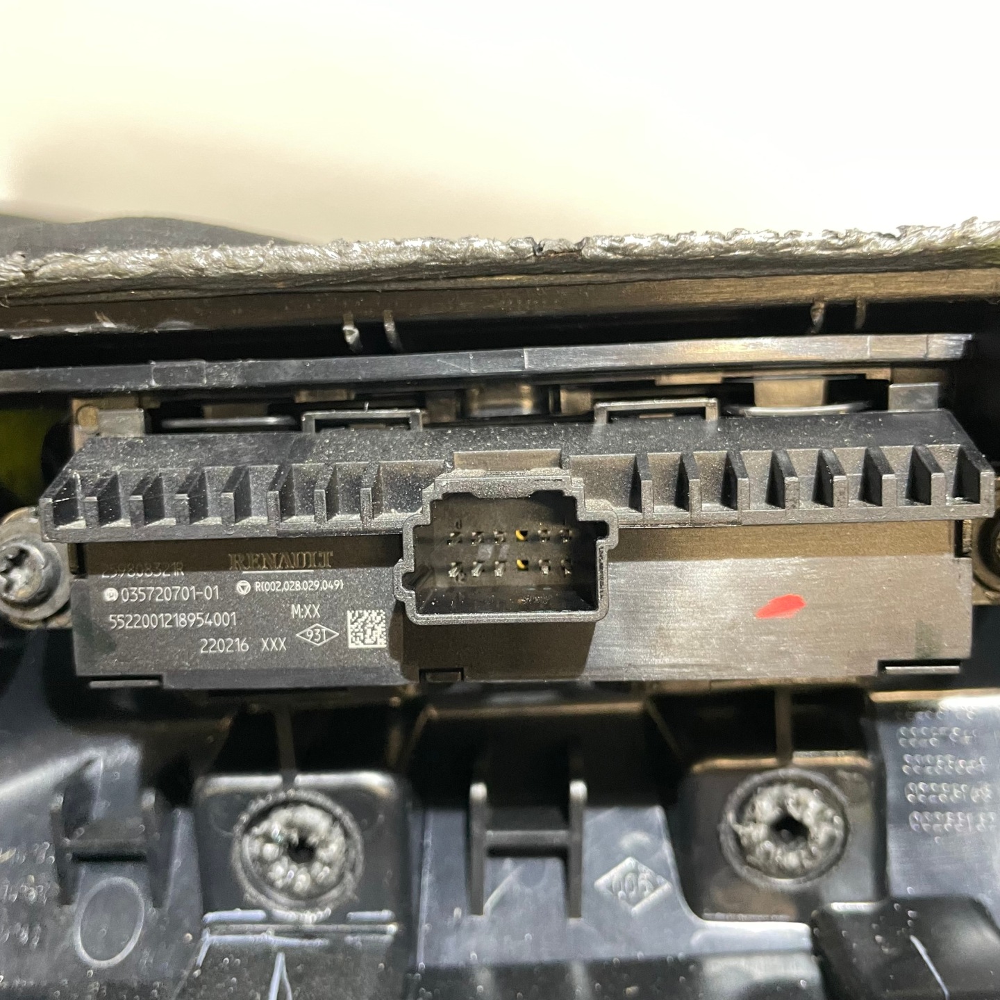 RENAULT CAPTUR II R.S. MOULDINGS DASHBOARD CONSOLE