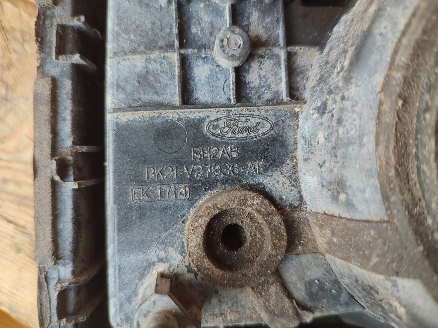 tankklappe des kraftstoffsbehälters halter FORD TRANSIT CUSTOM BK21-V27936-AE