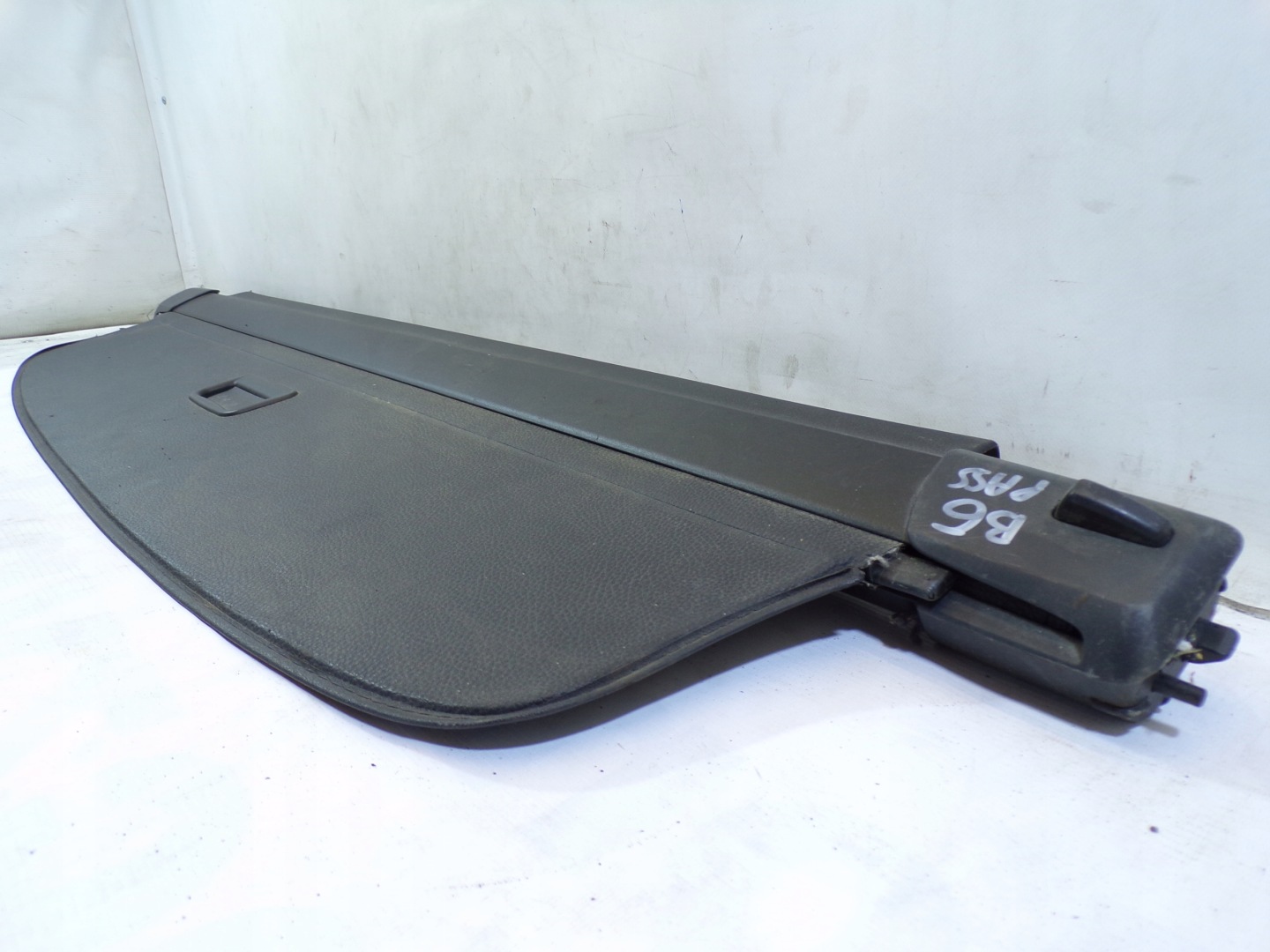 blinds boot VOLKSWAGEN PASSAT B6 KOMBI (1)