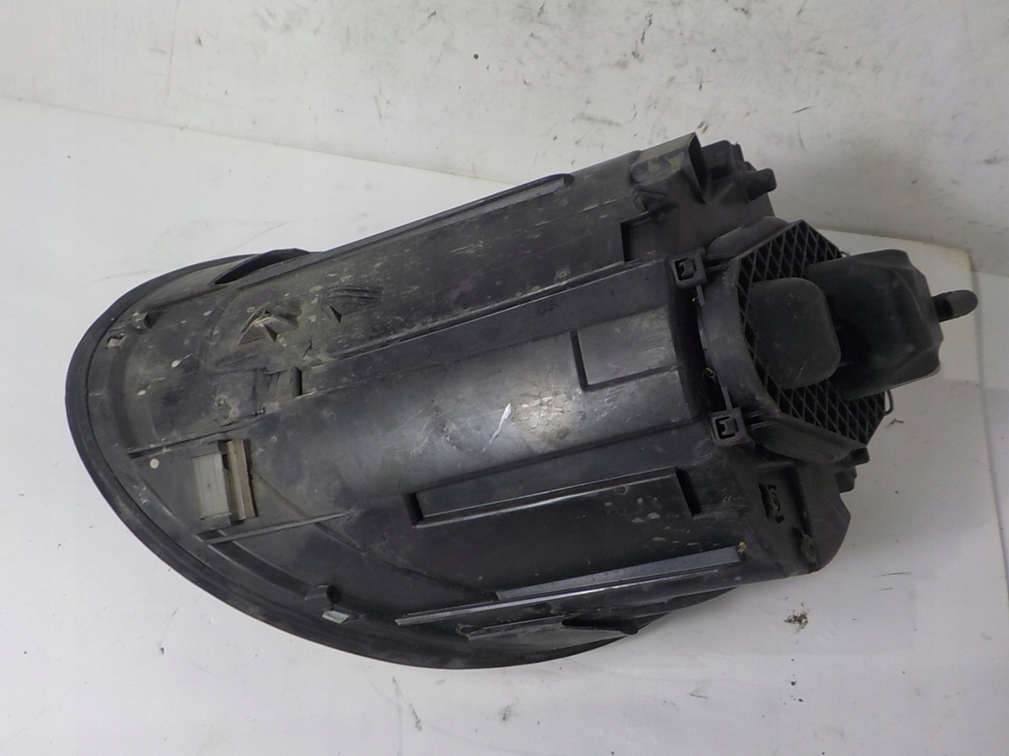VOLKSWAGEN NEW BEETLE LIFT light right front front UK