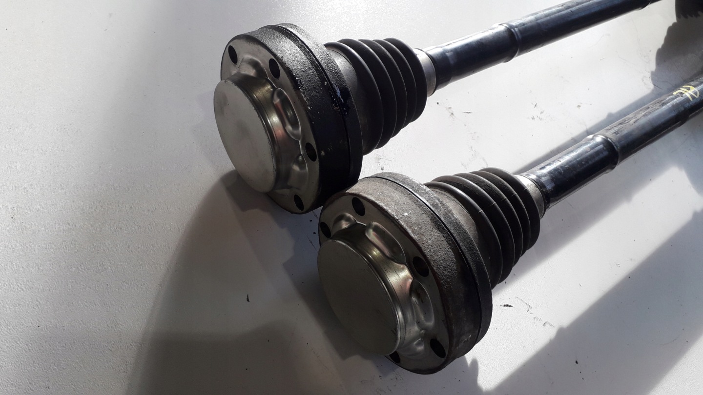 VW TOUAREG 7L 3.0 TDI semi-axis rear part 7L0501201B