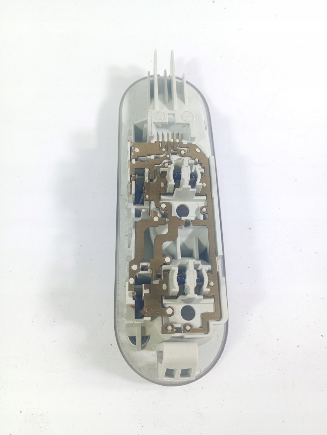 RENAULT SCENIC II 2 03-09 OSWIETLENIE cabs light inner 8200073231