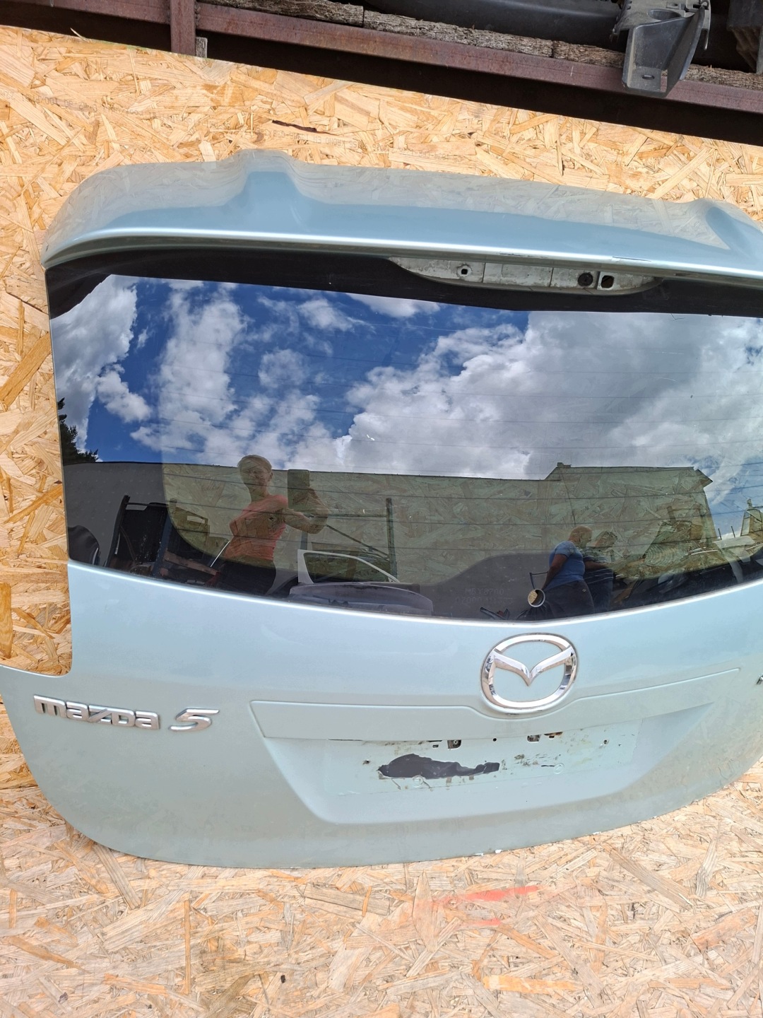 trunk door boot rear part MAZDA 5