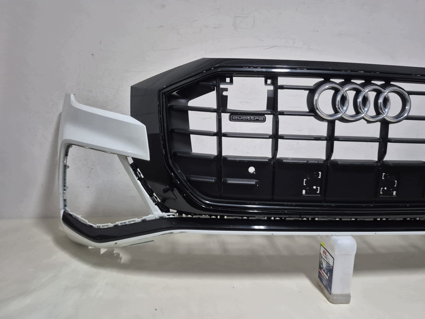 AUDI Q8 4M8 S-LINE 18- bumper front front grill PDC 4M8807437D