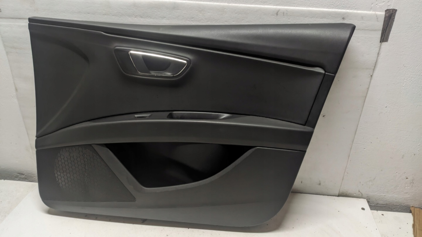 SEAT LEON III 2.0 TDI 13R side door right front