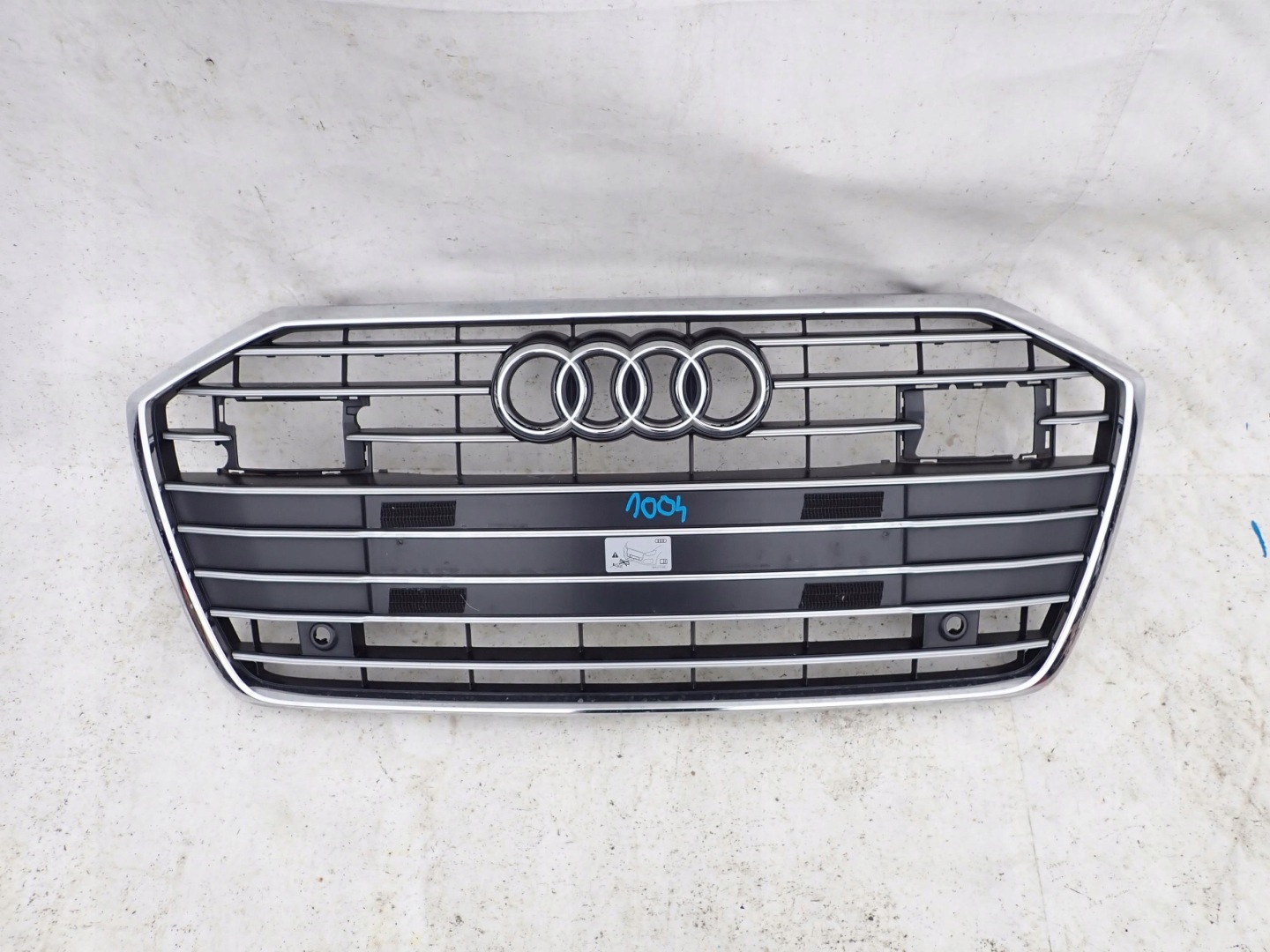 AUDI A6 C8 4K 18-> grill grille radiator PDC