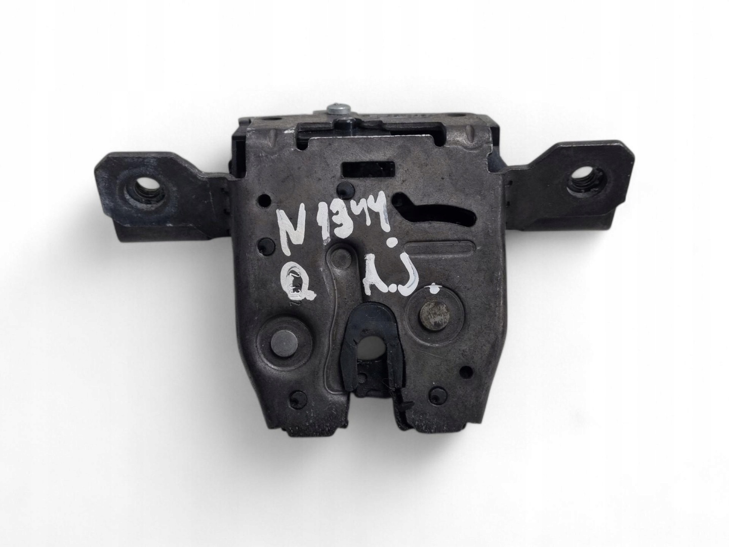 lock bonnet boot Opel Astra J facelift 2012 13585478