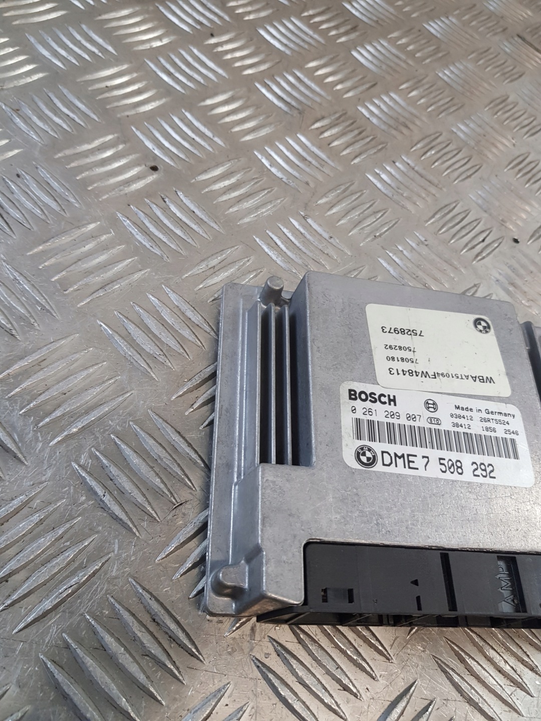 control unit of the engine 7508292 BMW E46 COMPACT LIFT 1.8B EUROPA