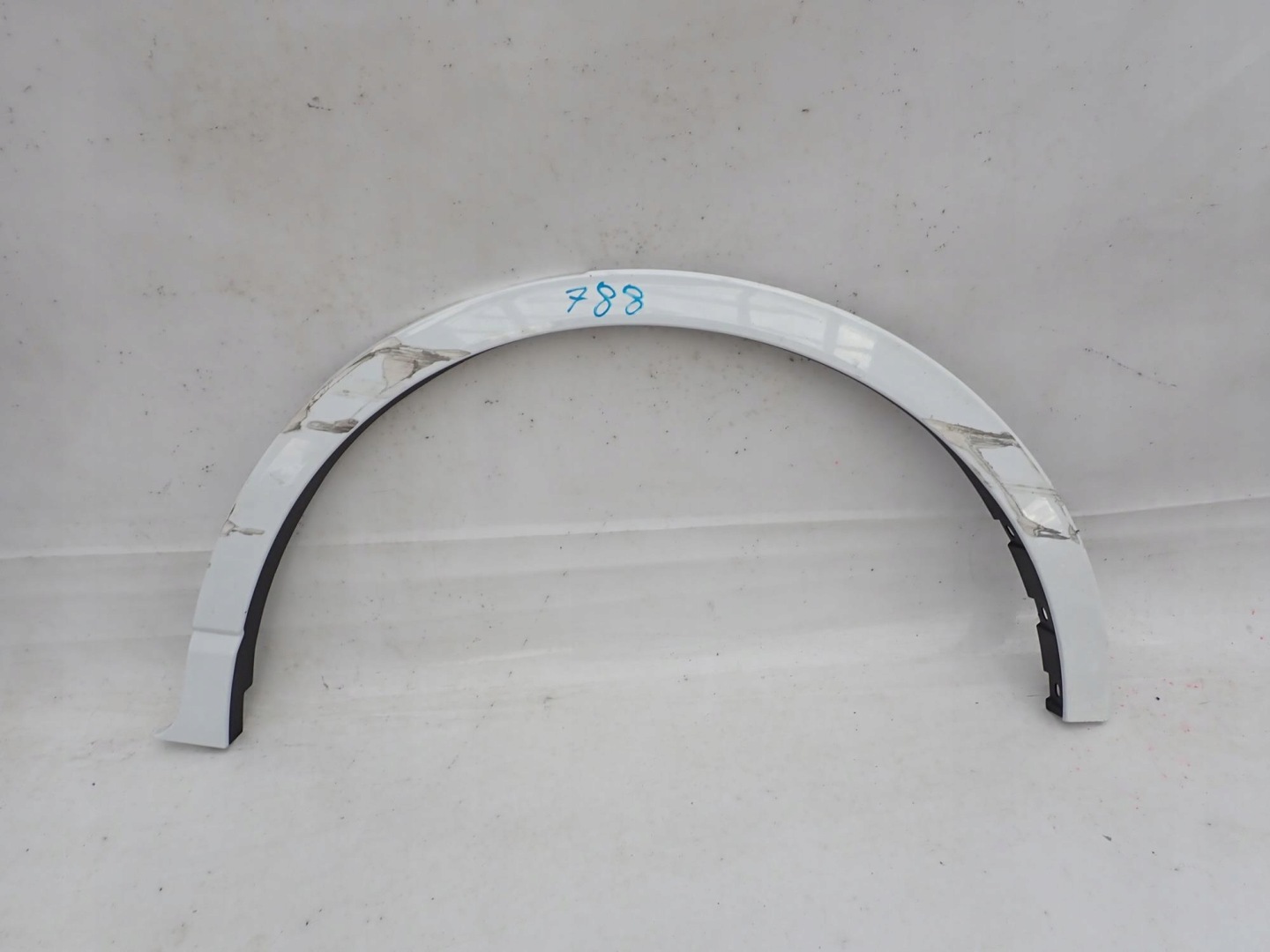 FORD KUGA III 3 MK3 ST-LINE 19-> moulding cap left rear part