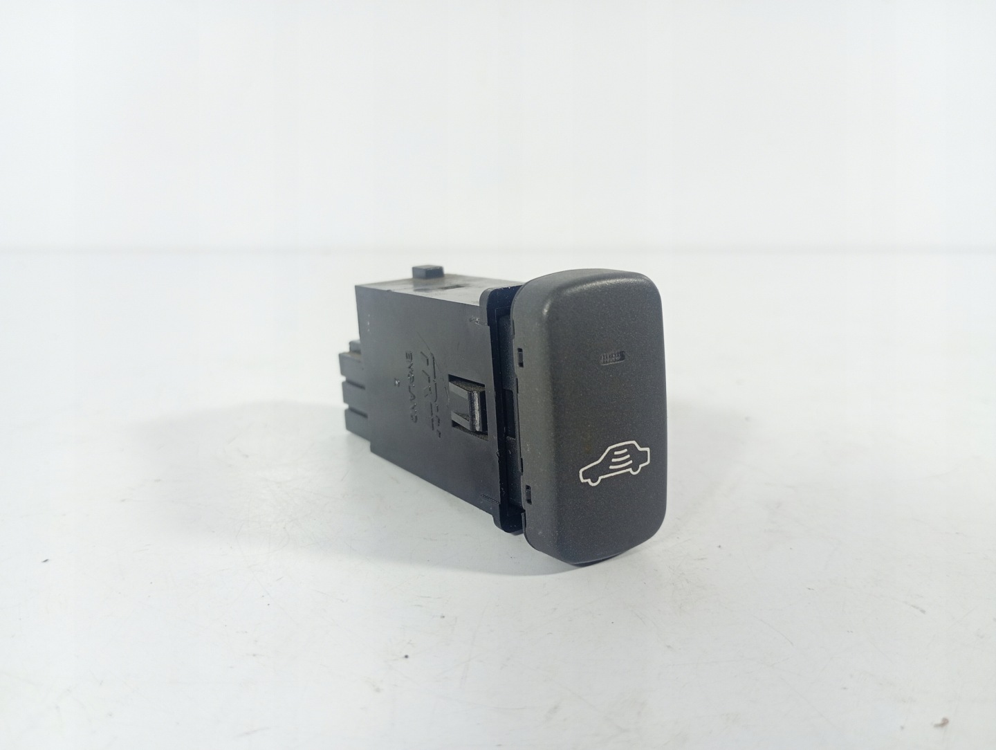 Volvo V40 95-04 switch switch button ALARMU OE 30889360