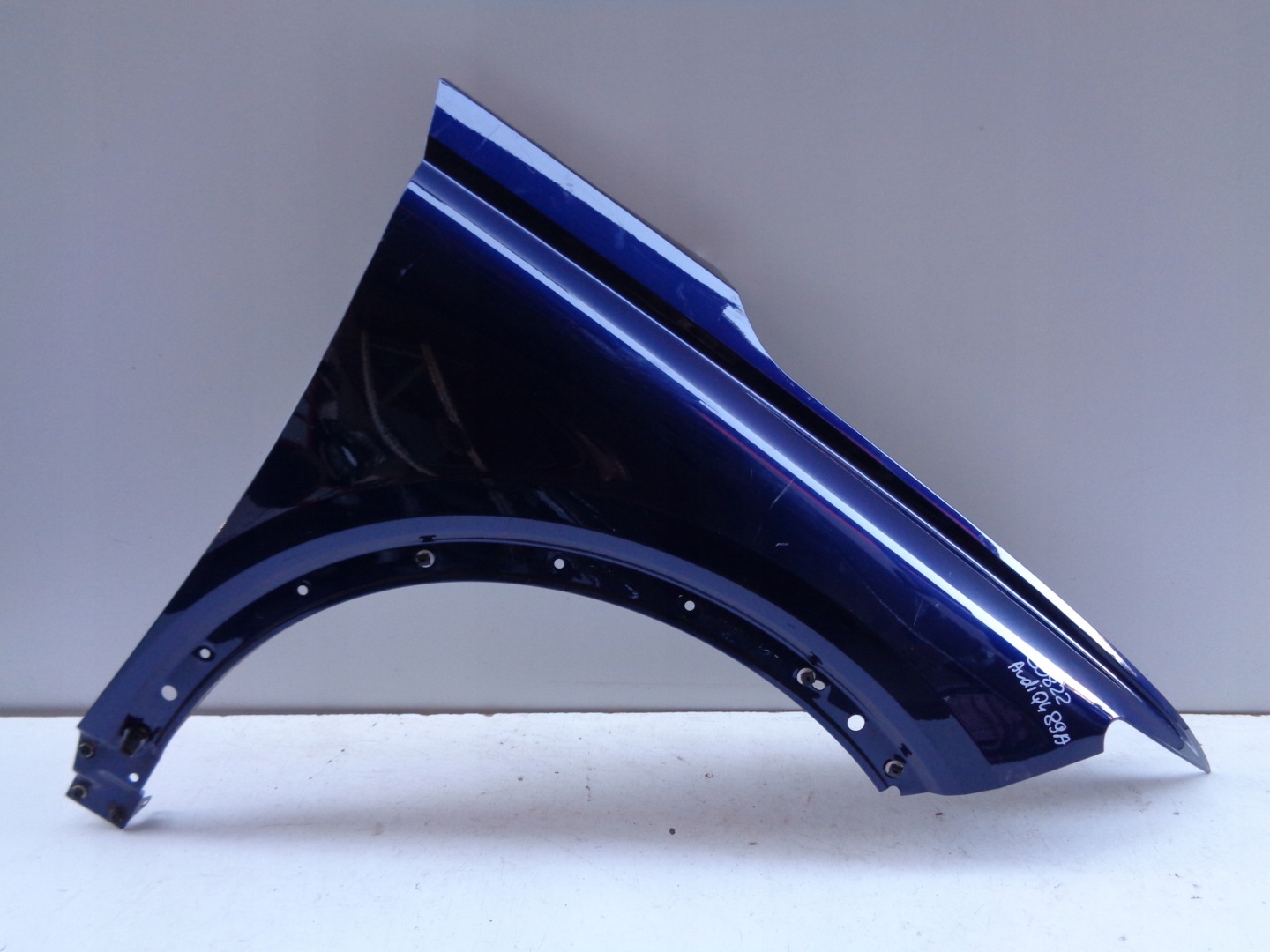 fender right front AUDI Q4 89A NR 50822