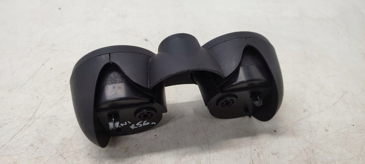 bracket for kubek kubki drinks Mini Cooper S R56