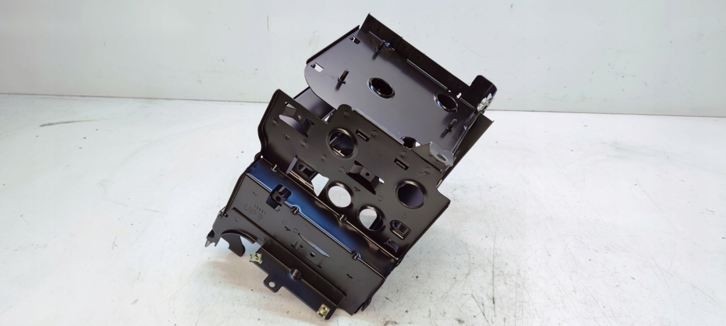 PANIER SUPPORT PLAQUE ZMIENIARKI TUNERA A6 C6 4F0035209