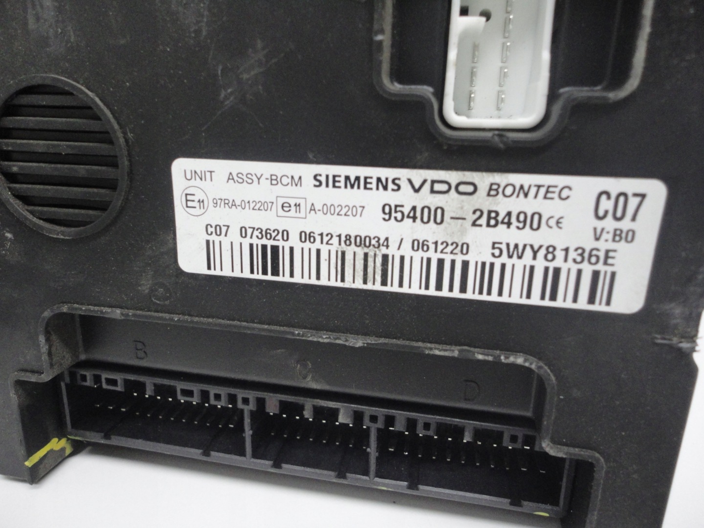 39113-27485 computer running board KIA CARENS III 2.0CRDI