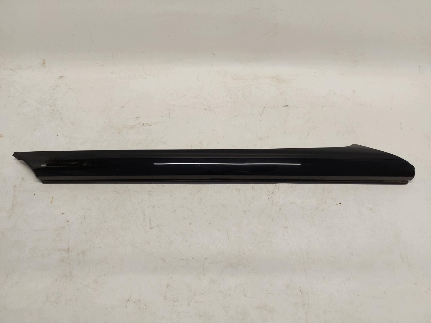 Ford Explorer Capri VII R2KB moulding slupka front left R2KB-R03683