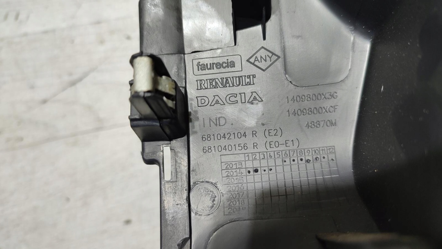 Blende Abdeckung konsole Dacia Duster und Lift 14r