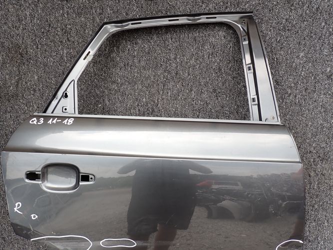 AUDI Q3 11- TÜR RECHTS HINTEN HECK