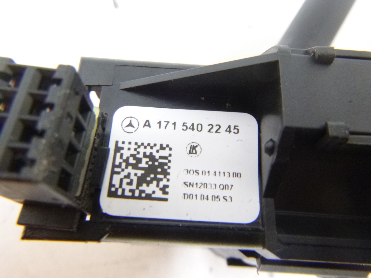 switch , manetka Mercedes W211 2005r. A1715402245