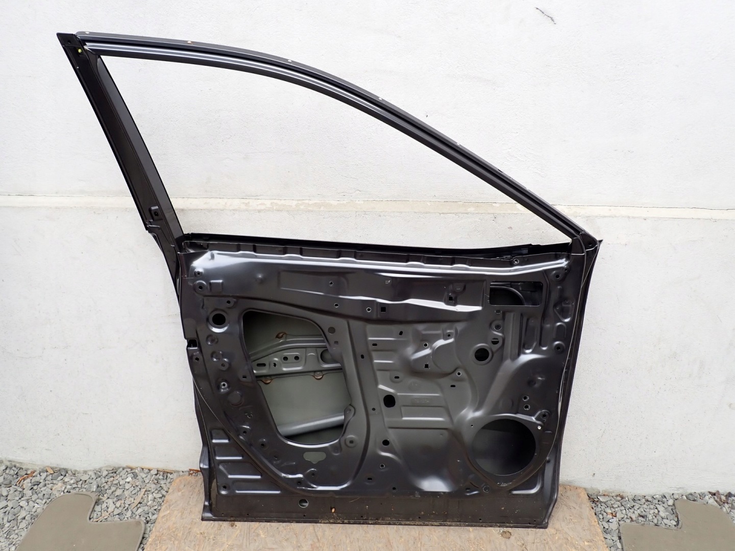 door left front left front TOYOTA RAV4 RAV 4 A5 2018