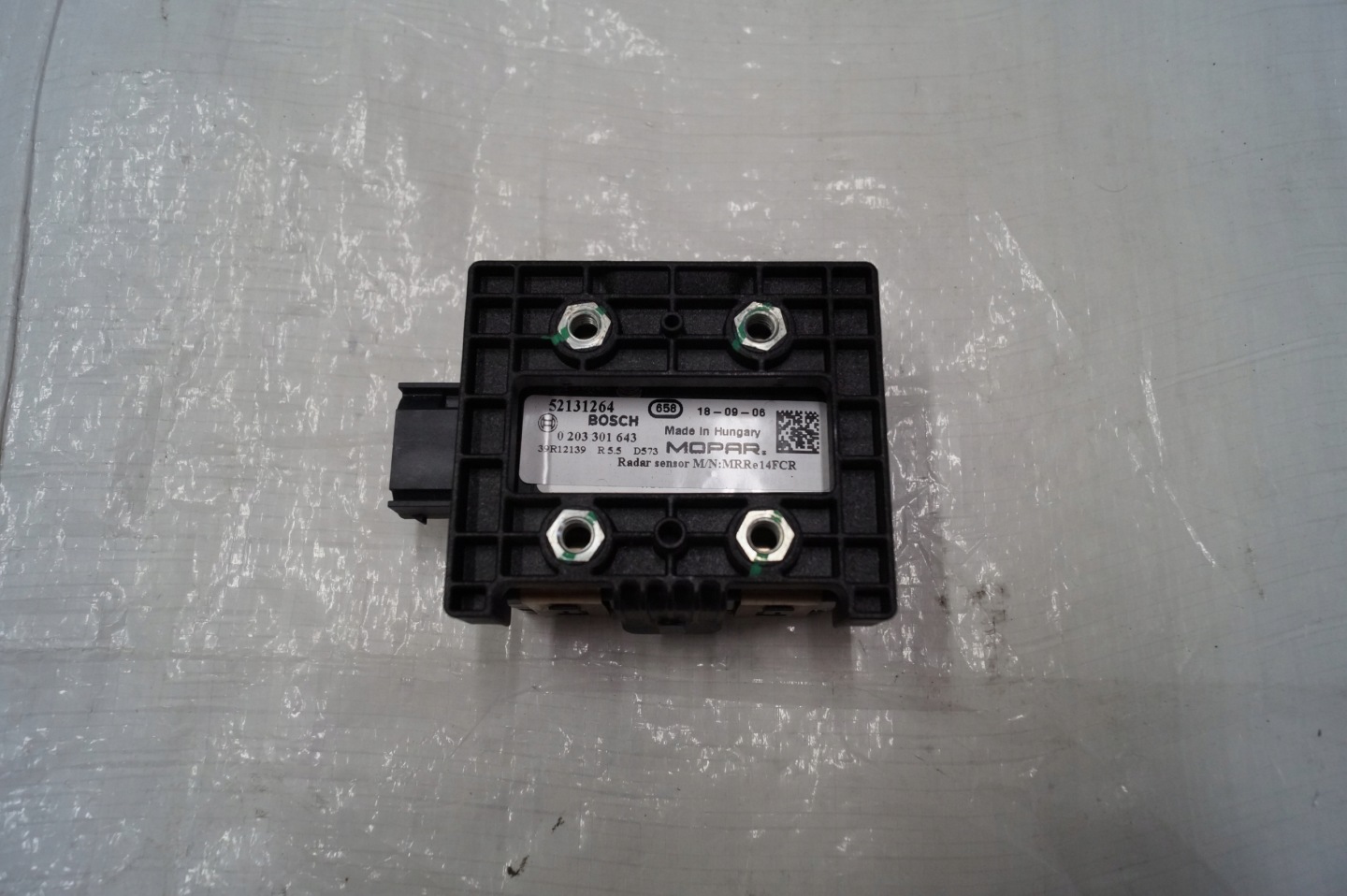 Module RADAR SENSOR JEEP RENEGADE 14-20 52131264