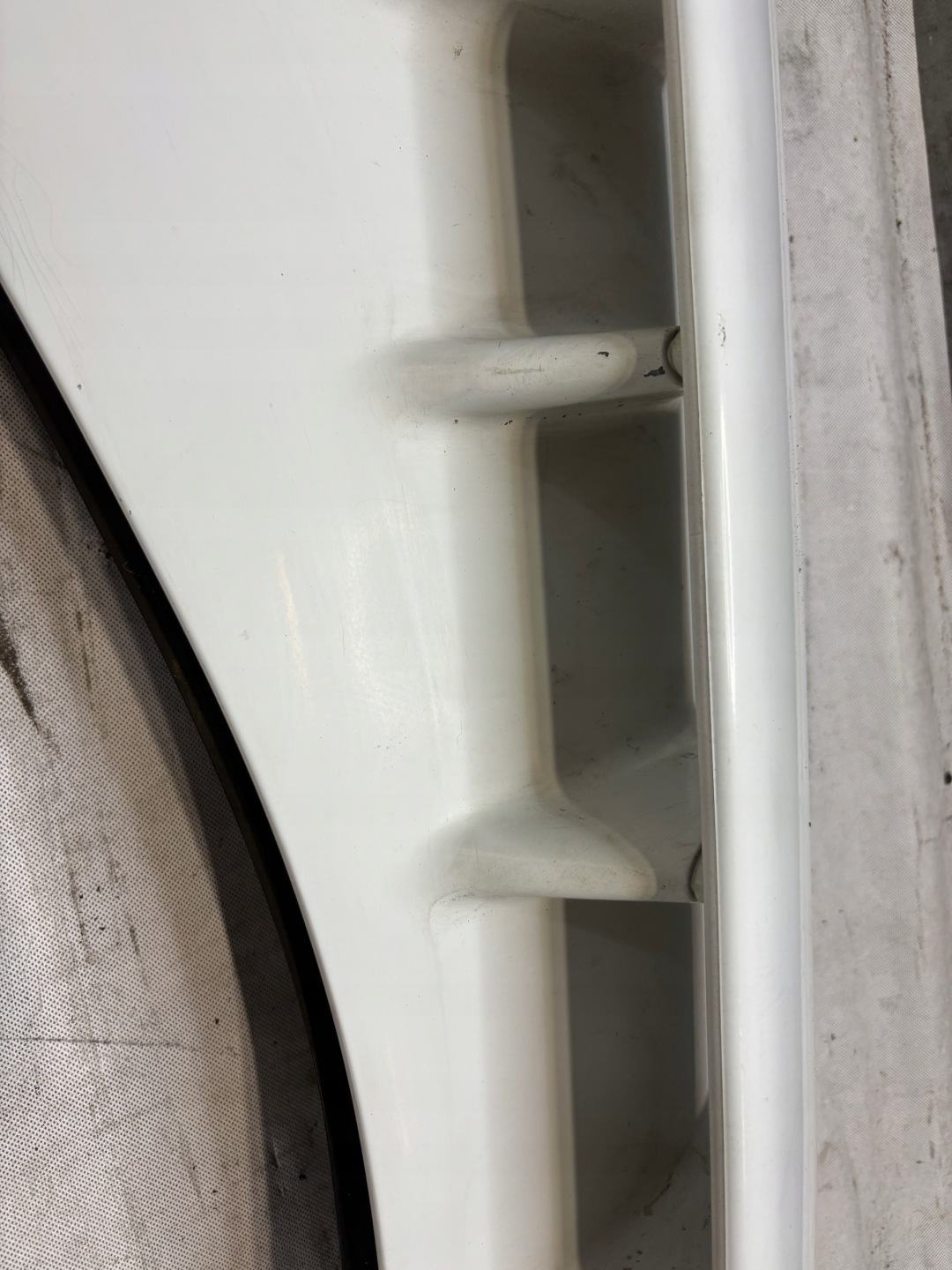 corner bonnet hood cabs right Iveco Stralis 504096162