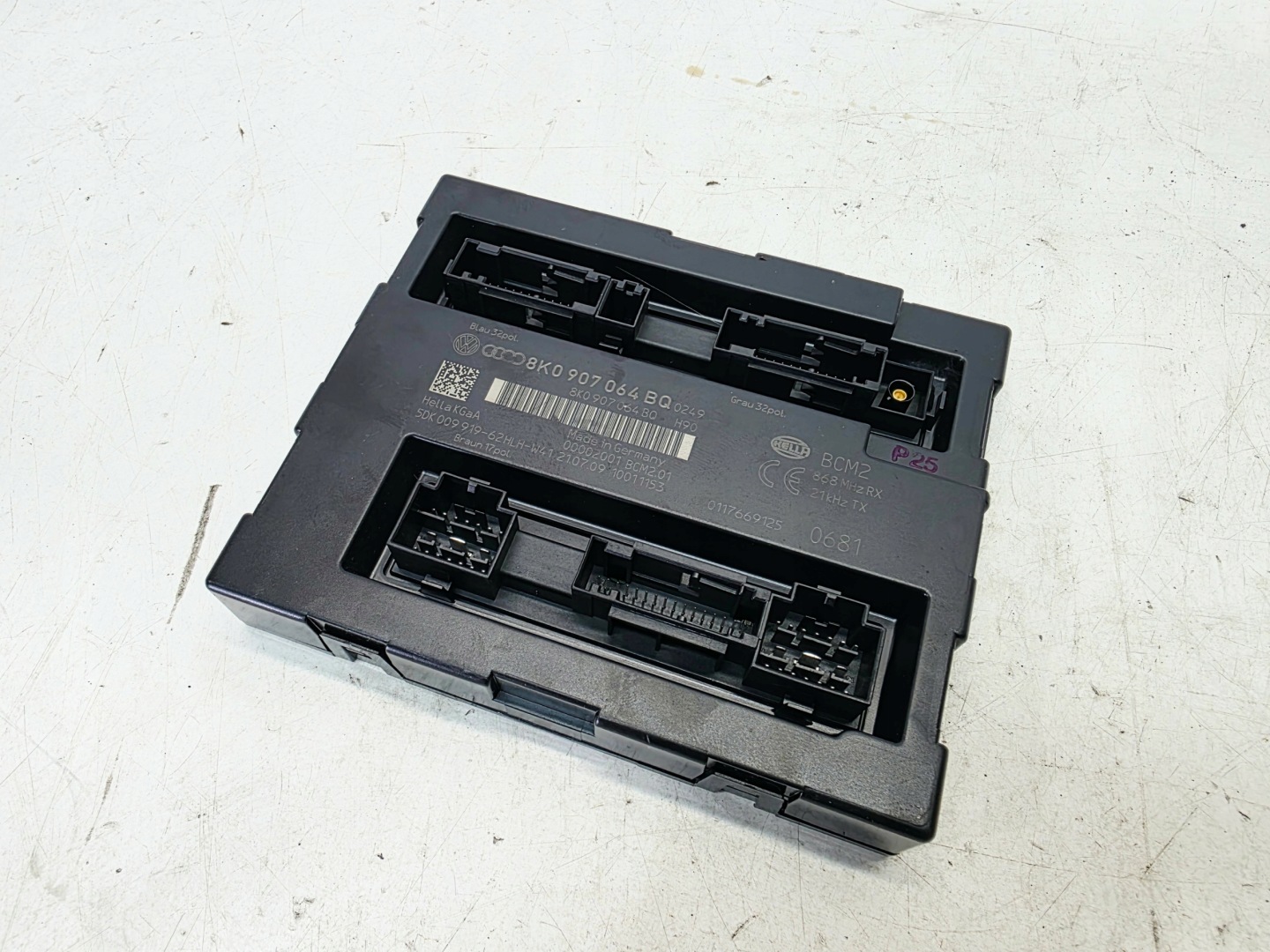 module control unit KOMFORTU AUDI A4 B8 A5 8T Q5 8R 8K0907064BQ