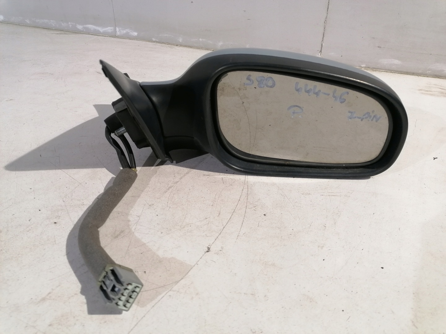 Volvo S80 and mirror right el. 444-46 7 PIN