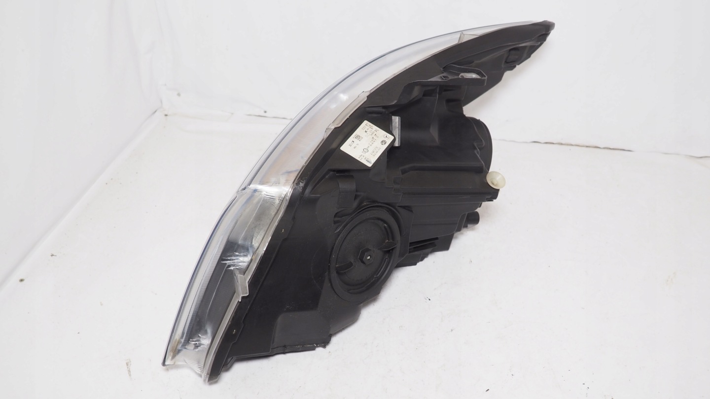 Mercedes Vito W447 light right front A4479067800