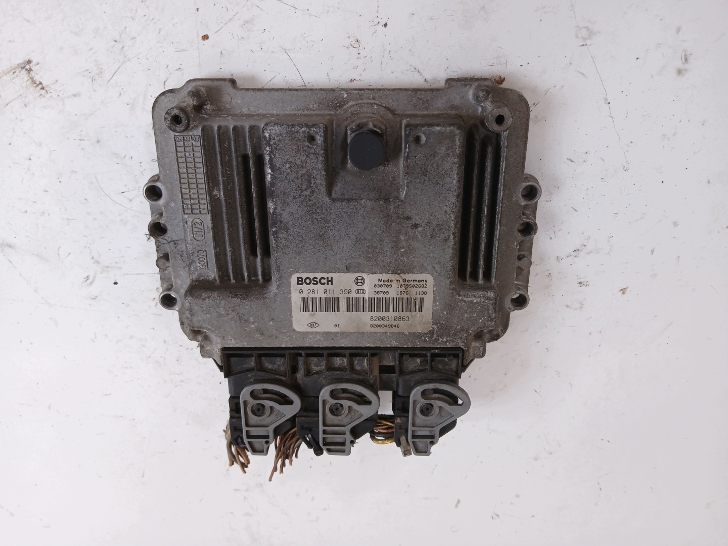 RENAULT SCENIC II MEGANE II 1.9 DCI centralina motore 8200310863