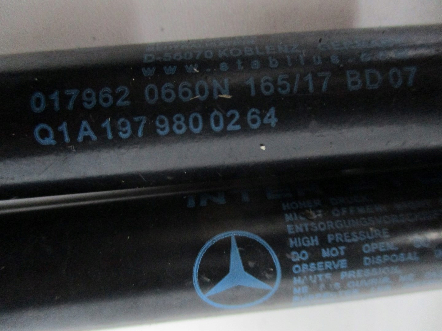 damper telescope bonnets MERCEDES 190 GT AMG