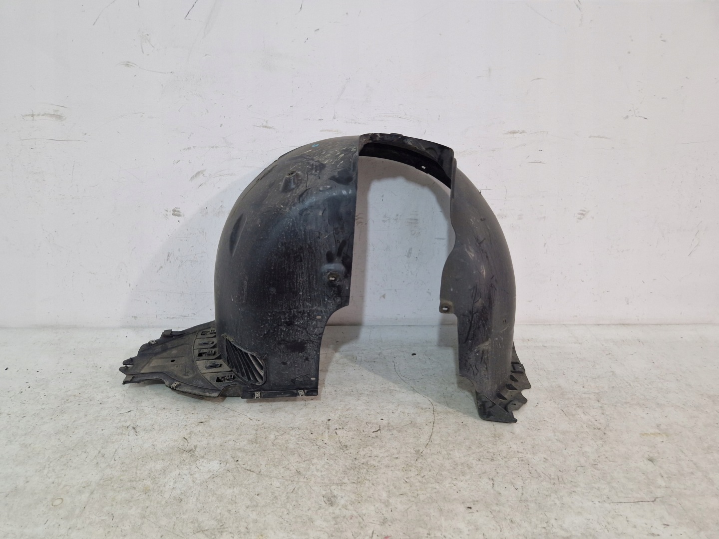 SKODA OCTAVIA IV 4 mudguard front front right 5E3809958K