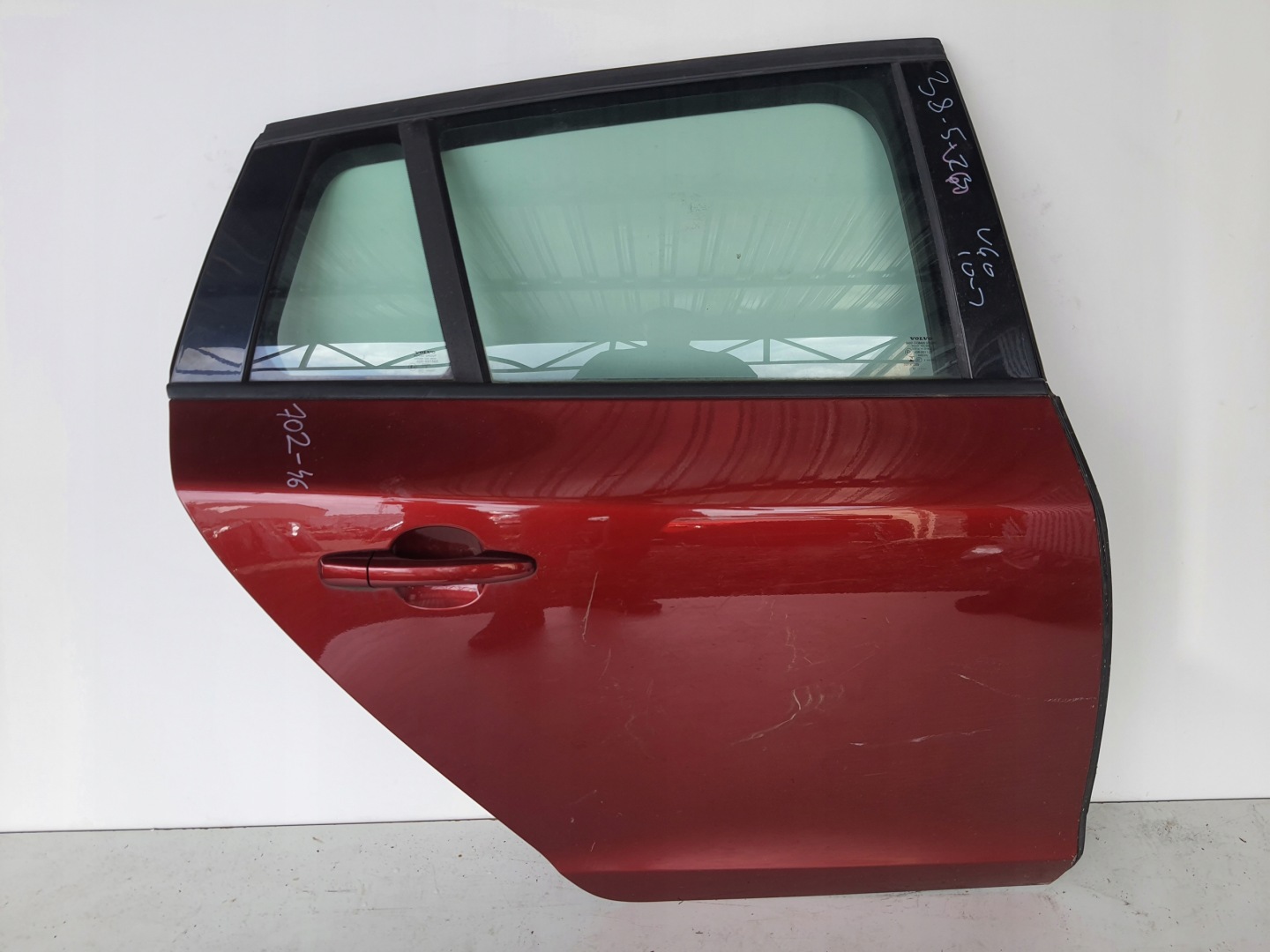 VOLVO V60 II 10-13 Tür 702-46