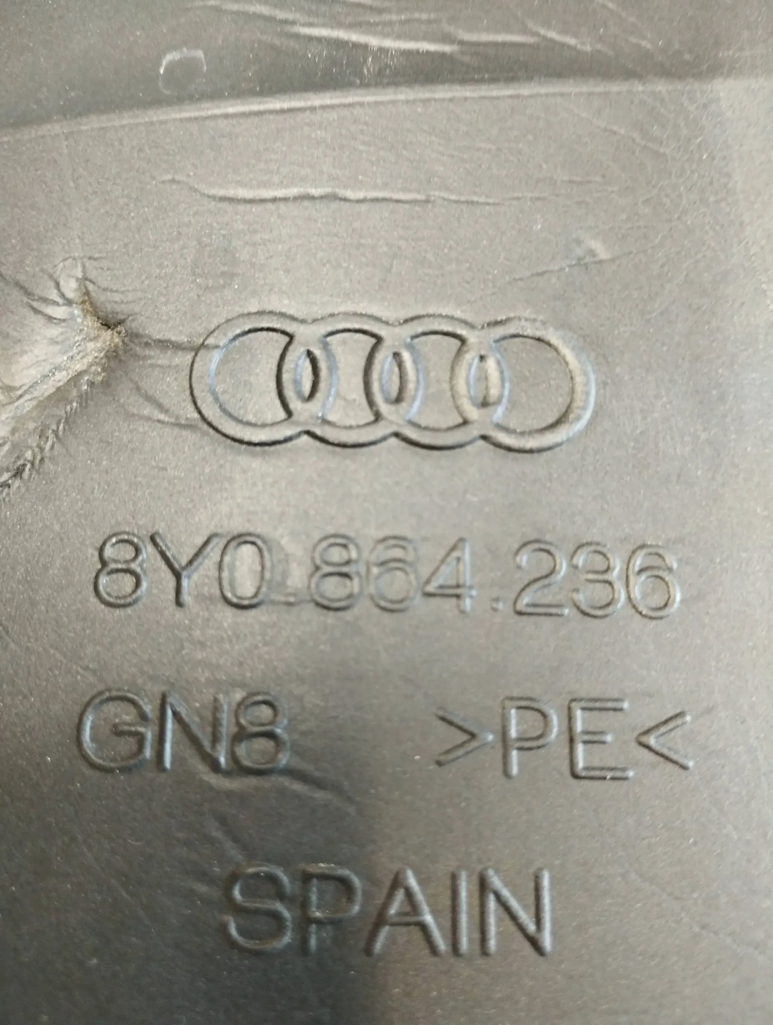 Audi S3 A3 8Y Insonorizzazione parafango 8Y0864236