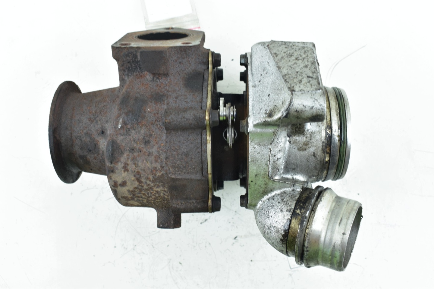 Turbina BMW E90 E60 E87 2.0d xDrive 724779